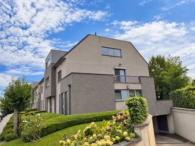 Appartement te koop in Wezembeek-Oppem – 1/10
