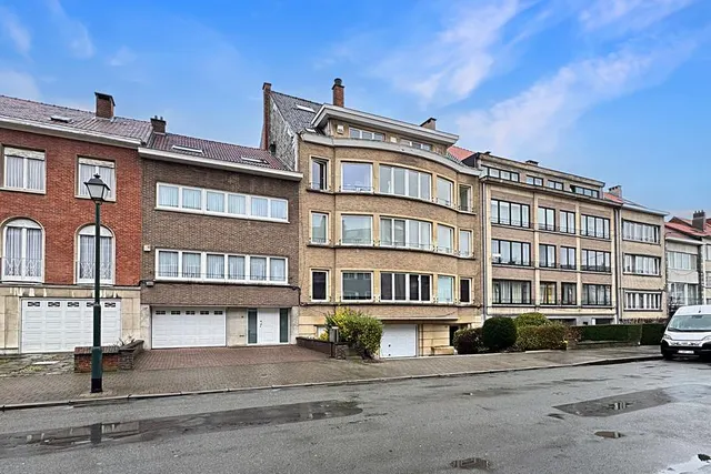 Appartement te koop in Laeken – 1/10