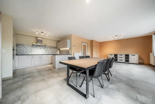 Appartement te koop in Hannut – 1/10
