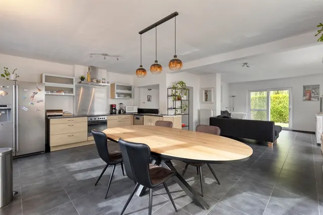 House for sale in Halle – 1/10