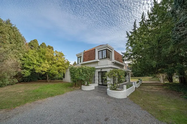 Villa for sale in Beersel – 1/10