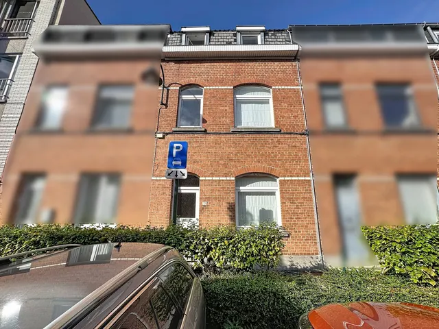 Maison à vendre à Neder-Over-Heembeek – 1/10