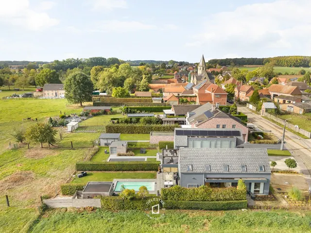 Huis à vendre à Nieuwenhove – 1/10