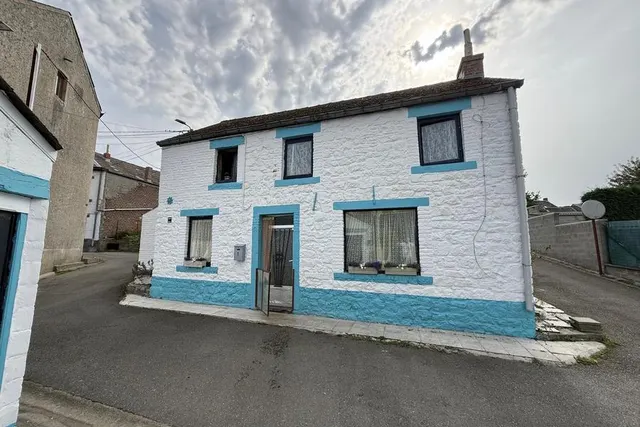 Huis te koop in Florennes – 1/10