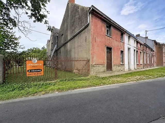 Huis te koop in Ecaussinnes – 1/10