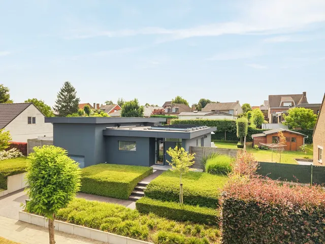 Villa à vendre à Bellegem – 1/3