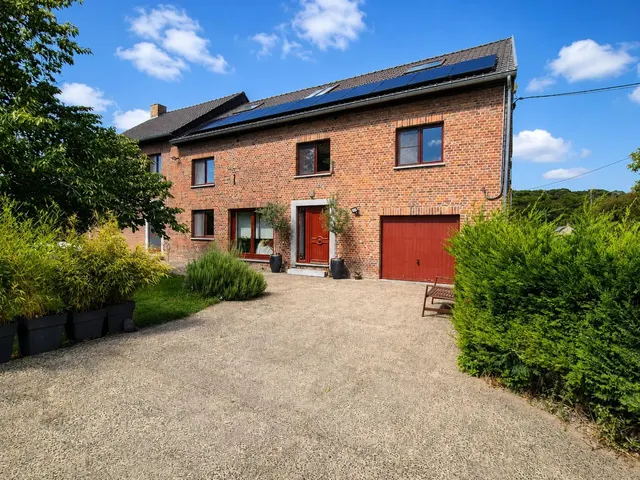 House for sale in Bassenge – 1/10