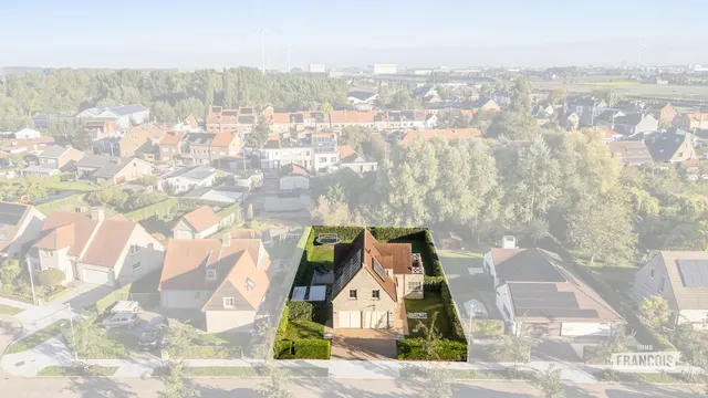 Villa à vendre à Lissewege – 1/10
