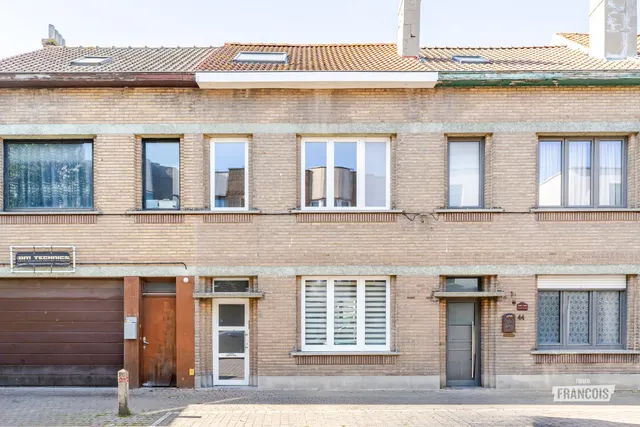 Huis te koop in Oostende – 1/10