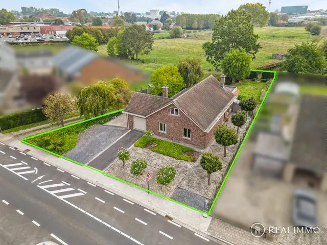 Huis te koop in Avelgem – 1/10