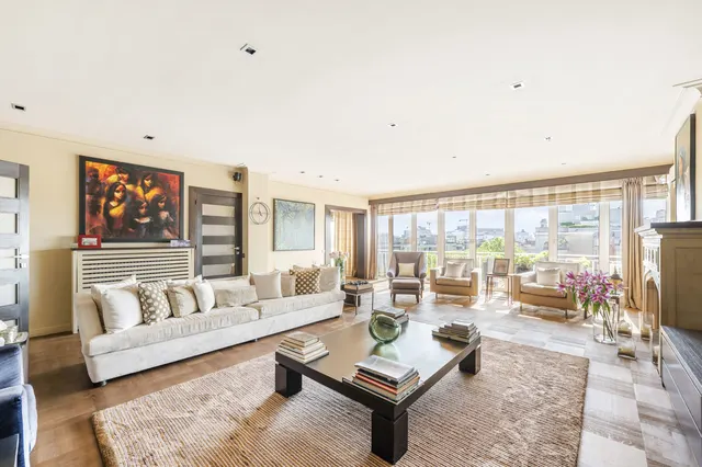 Penthouse for sale in Antwerpen – 1/10