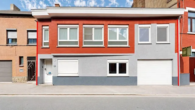 Maison à vendre à Charleroi – 1/10