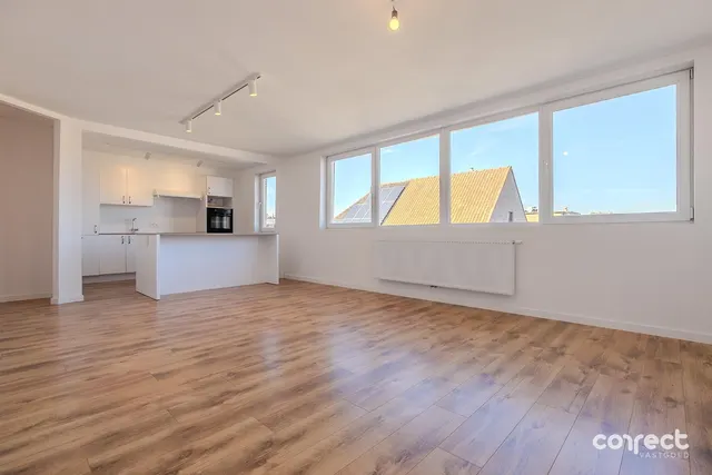 Appartement te koop in Sint-Kruis – 1/10