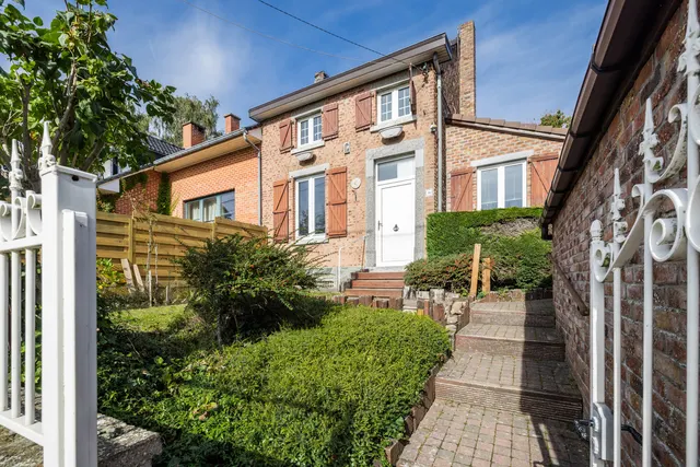Huis te koop in Burdinne – 1/10