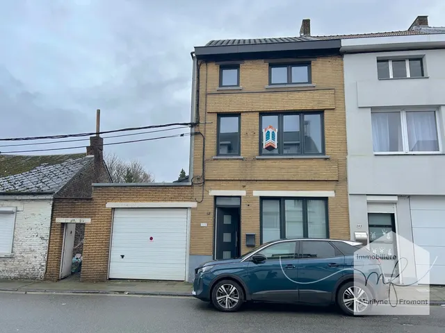 Maison à louer à Courcelles – 1/10