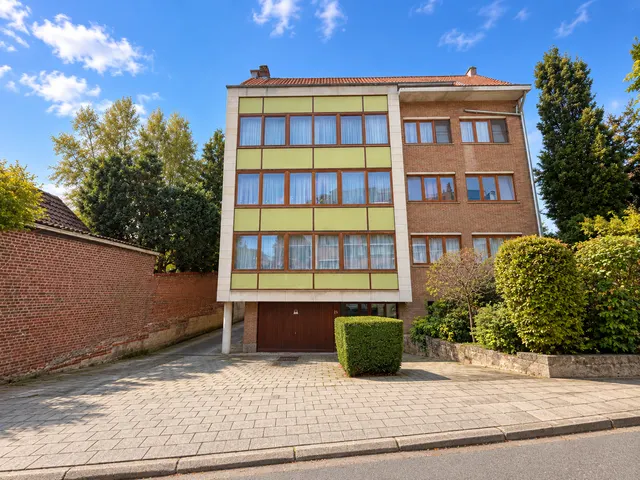 Appartement te koop in Woluwe-Saint-Pierre – 1/10