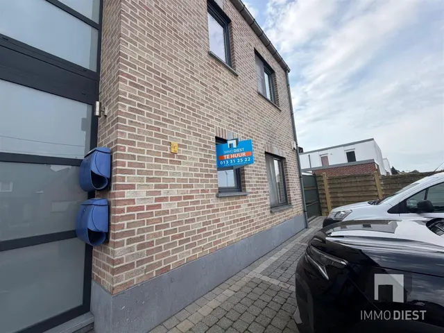Gelijkvloers app. for rent in Heusden-zolder – 1/10