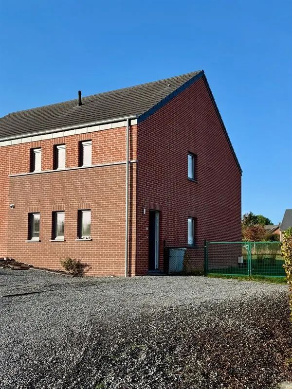 Maison à louer à Wellin – 1/10