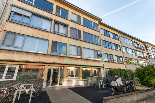 Appartement à vendre à Berchem (2600) – 1/10