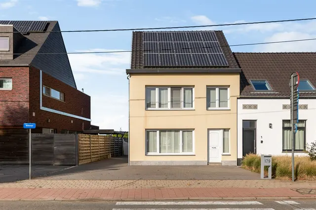 Maison à vendre à Herenthout – 1/10