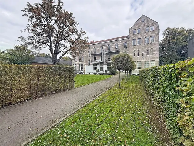 Appartement à louer à Ixelles – 1/10