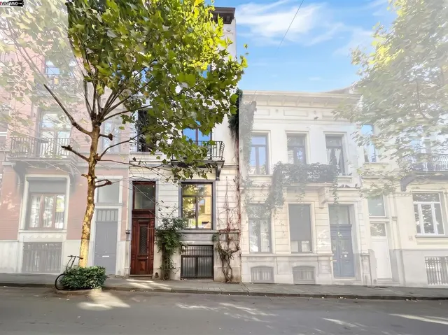 Maison à vendre à Saint-Josse-Ten-Noode – 1/10