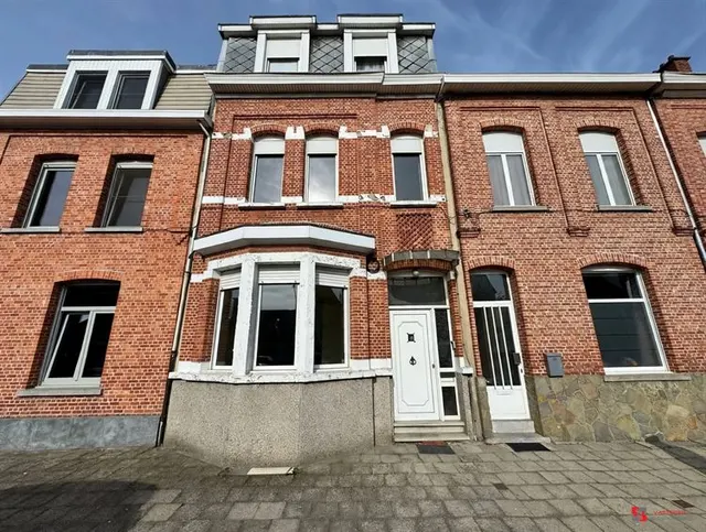 Huis te koop in Zwijndrecht – 1/10