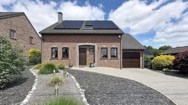 Huis te koop in Awans – 1/10