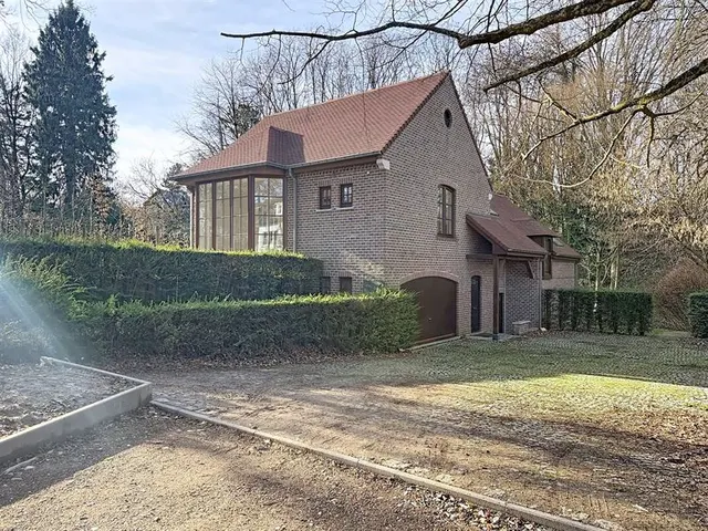 Villa à vendre à Ukkel – 1/10