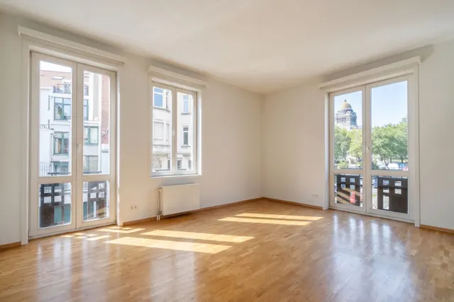 Appartement te huur in Saint-Gilles – 1/9