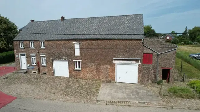 House for sale in Ramillies – 1/10