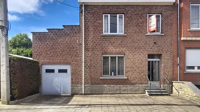 House for sale in Helecine – 1/10