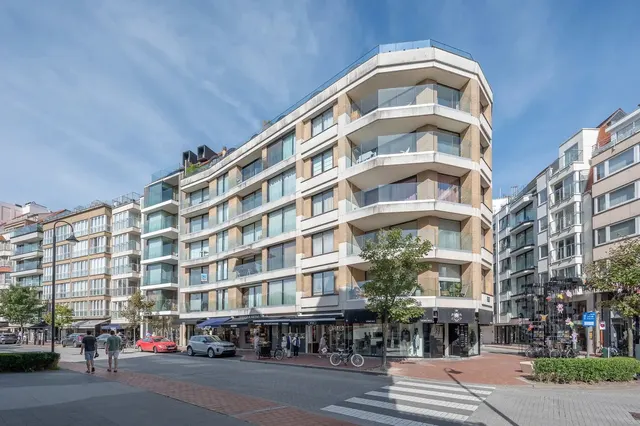 Appartement te koop in Knokke-Zoute – 1/10