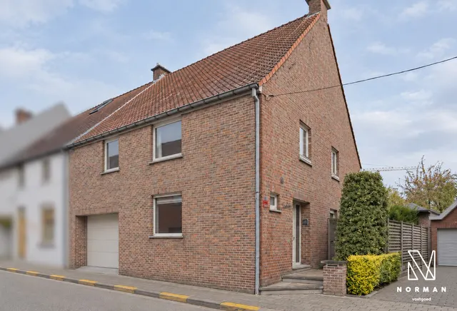 House for sale in Kuurne – 1/10