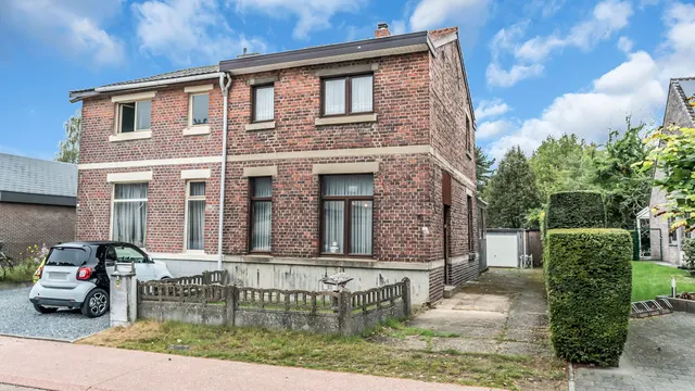 Huis à vendre à Genk – 1/10