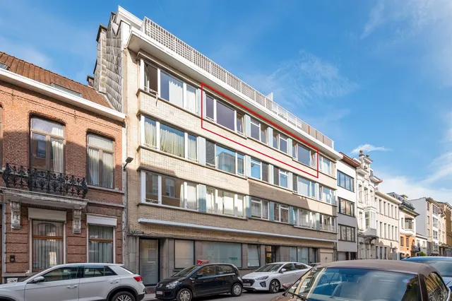 Appartement te koop in Berchem – 1/10