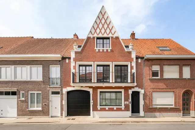 Huis te koop in Emelgem – 1/3