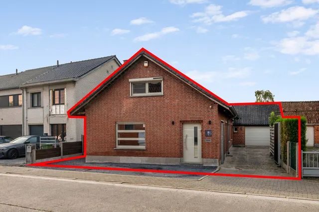 House for sale in Lebbeke – 1/10