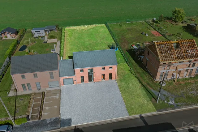 Huis te koop in Remicourt – 1/10