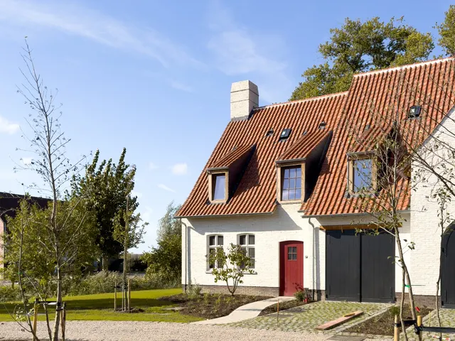 Huis te koop in Lapscheure – 1/9
