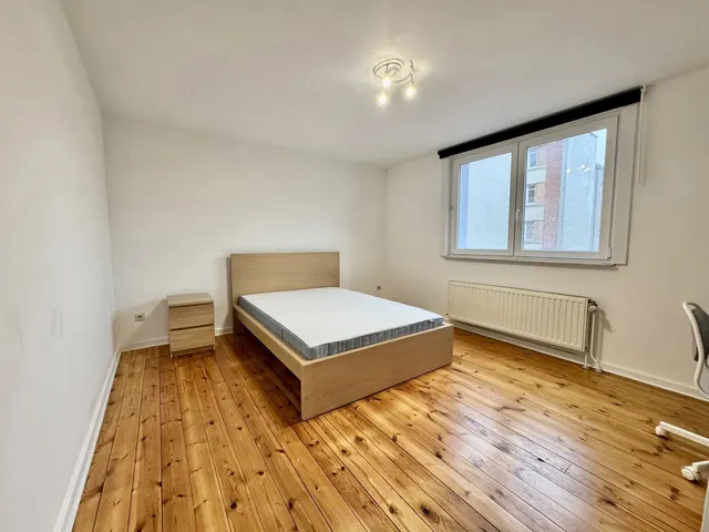 Apartment for rent in Schaerbeek – 1/6