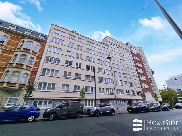 Studio à vendre à Schaerbeek – 1/10