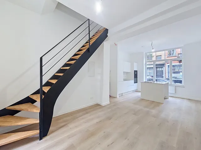 Apartment for rent in Saint-Gilles – 1/9
