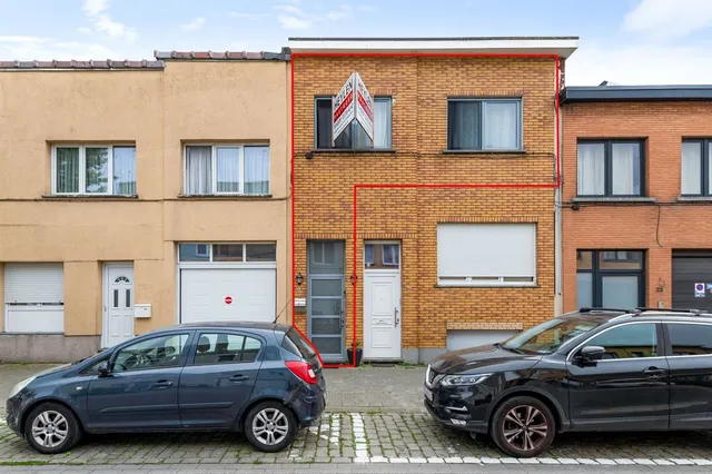 House for sale in Deurne – 1/10