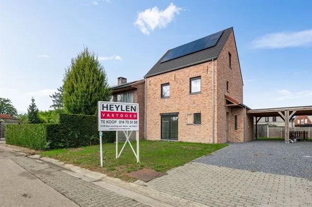 House for sale in Wechelderzande – 1/10
