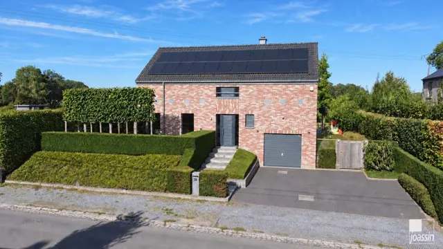 House for sale in Faimes – 1/10
