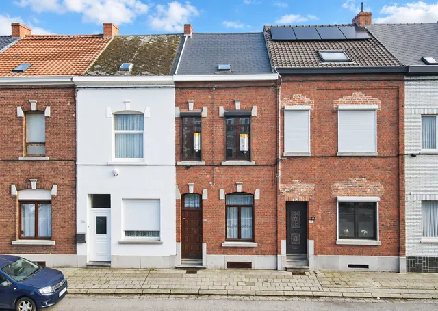 Maison à vendre à La Louvière – 1/10