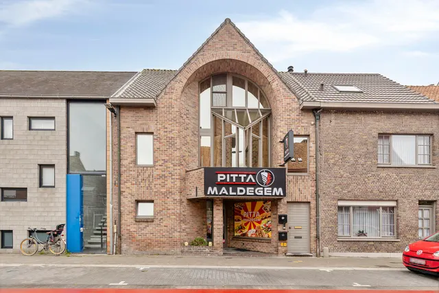 Appartementsgebouw te koop in Maldegem – 1/10
