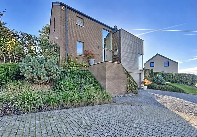 Villa for sale in Dolembreux – 1/10