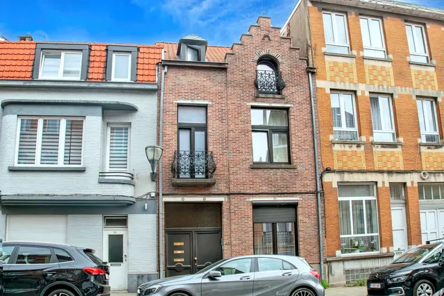 House for sale in Koekelberg – 1/10